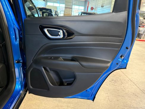 New 2026 Jeep Compass Latitude image 8