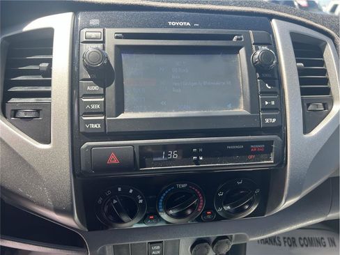 Used 2013 Toyota Tacoma PreRunner image 17
