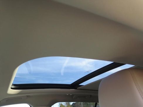 Used 2021 Lincoln Aviator Reserve w/ Equipment Group 201A image 10