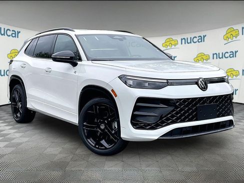New 2026 Volkswagen Tiguan SE R-Line AWD/4WD image 1