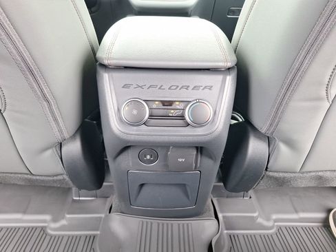 New 2026 Ford Explorer Active w/ Active Comfort Package image 19