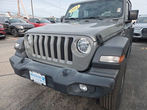 Certified 2021 Jeep Wrangler Unlimited Sport image 3