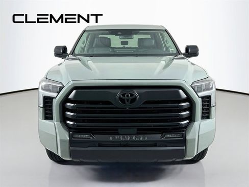Used 2024 Toyota Tundra Limited AWD/4WD image 3