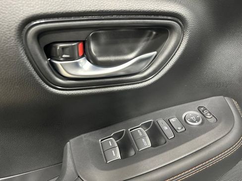 Certified 2026 Honda HR-V Sport image 24