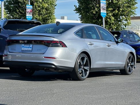 Used 2024 Honda Accord Sport image 8