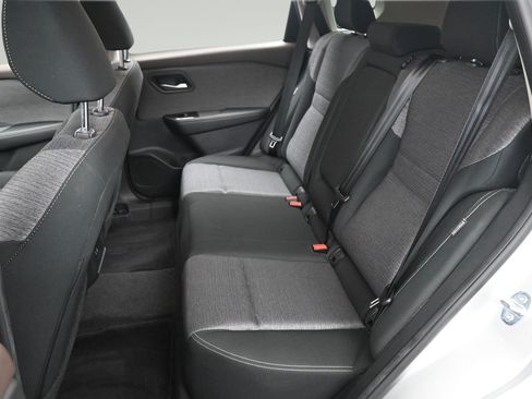 Certified 2023 Nissan Rogue SV AWD/4WD image 15