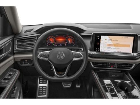 Used 2024 Volkswagen Atlas Peak Edition SE AWD/4WD image 9