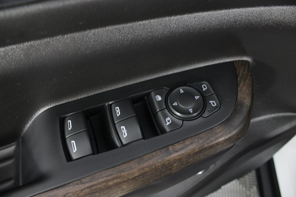 Used 2023 GMC Acadia Denali w/ Denali Ultimate Package FWD image 20