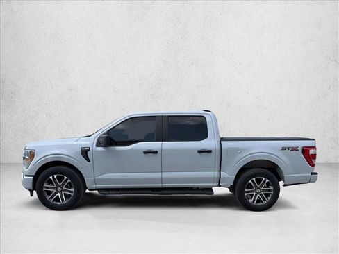 Used 2022 Ford F150 XL w/ STX Appearance Package RWD image 2