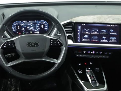 Used 2023 Audi Q4 e-tron Premium Plus w/ Premium Plus image 11