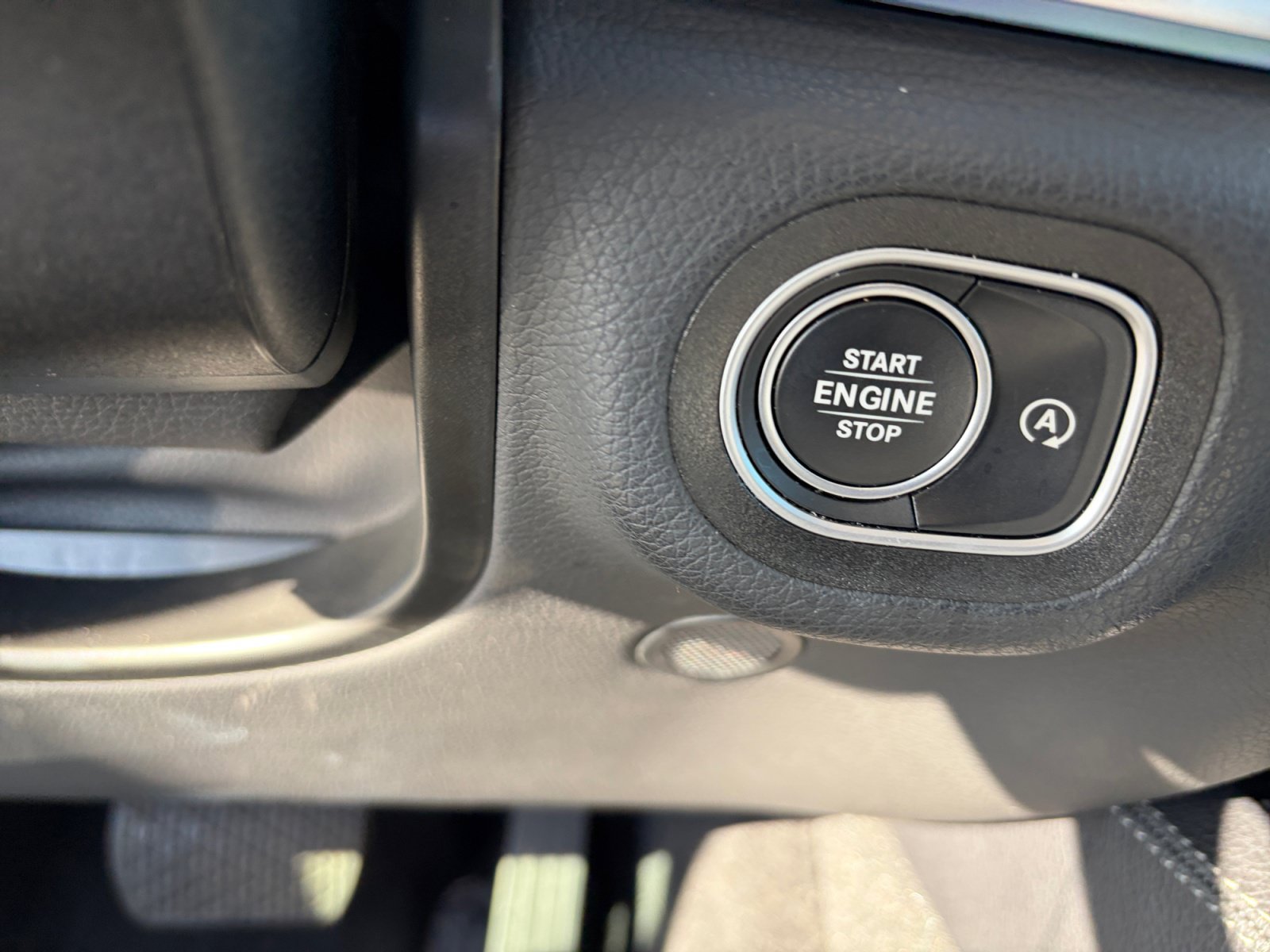 Certified 2024 Mercedes-Benz GLE 450 4MATIC image 30