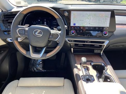 Used 2026 Lexus RX 350 w/ Convenience Package AWD/4WD image 13