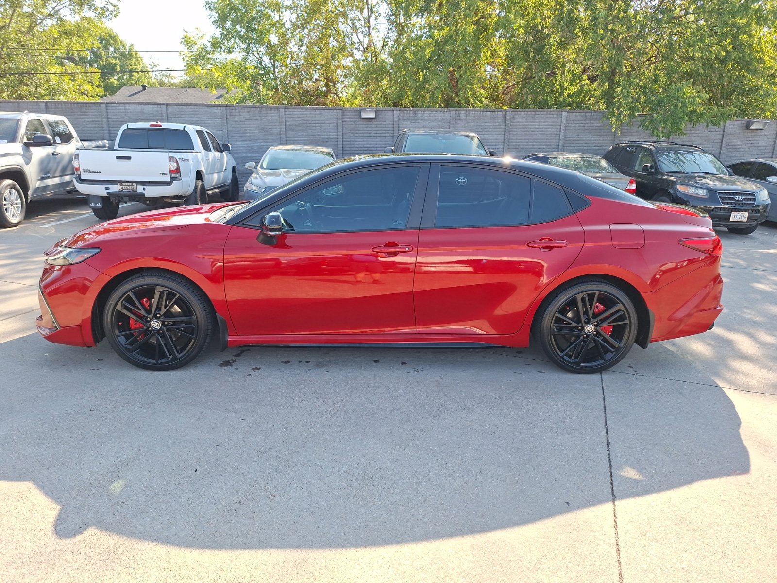 Used 2025 Toyota Camry XSE w/ Premium Plus Package FWD image 3