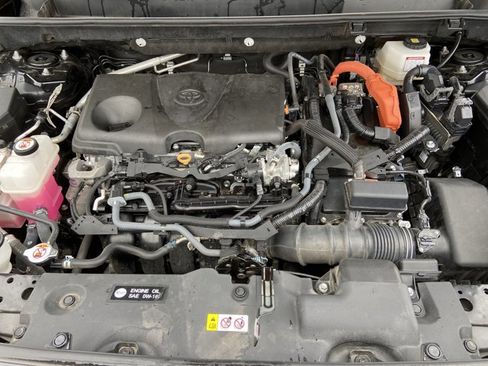 Used 2023 Toyota RAV4 Limited image 26