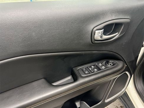 Used 2019 Jeep Compass Sport w/ Cold Weather Group image 20