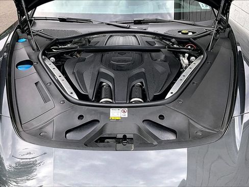 Certified 2023 Porsche Panamera 4 Platinum Edition AWD/4WD image 15