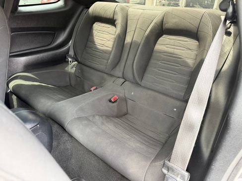 Used 2016 Ford Mustang GT RWD image 12