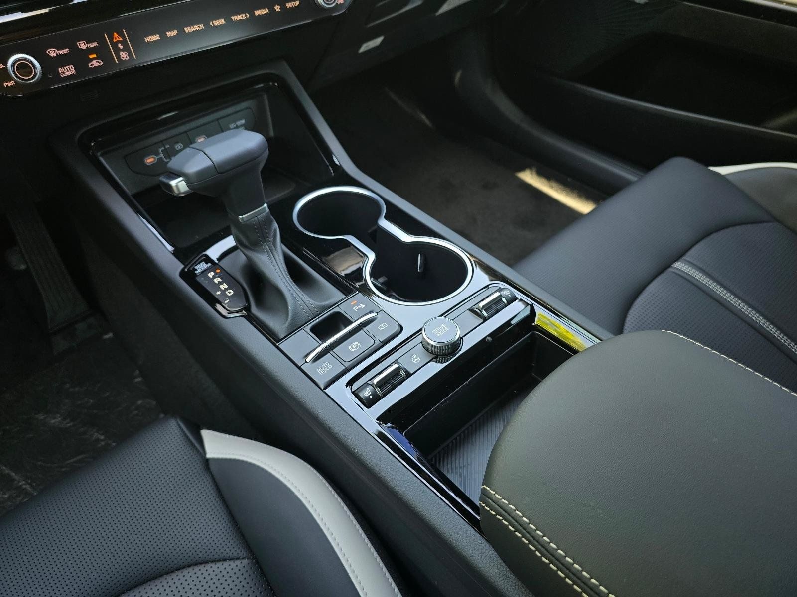 New 2026 Kia K5 GT-Line image 9