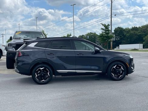 New 2026 Kia Sportage EX w/ EX Panorama Roof Package FWD image 8