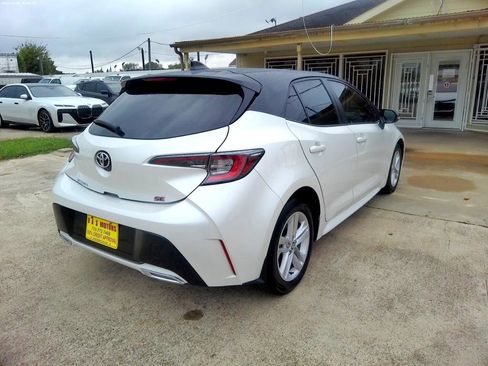 Used 2022 Toyota Corolla Hatchback image 7