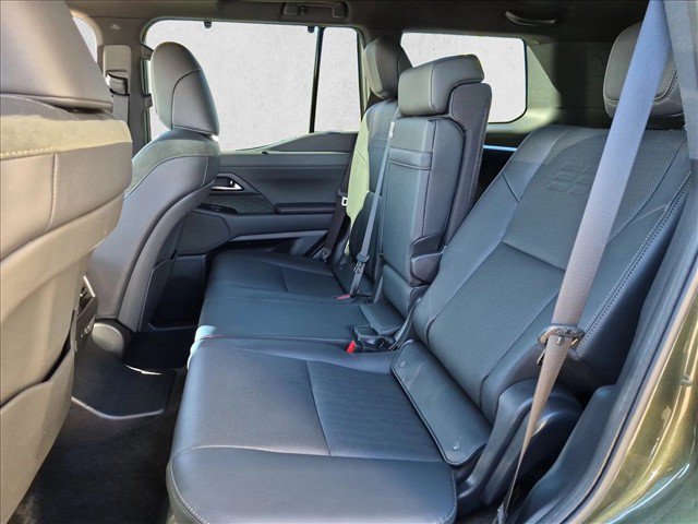 Used 2025 Lexus GX 550 AWD/4WD image 20