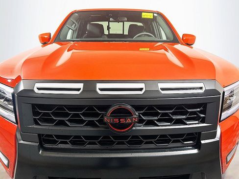 New 2025 Nissan Frontier PRO-4X image 2