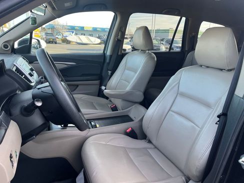 Used 2016 Honda Pilot LX image 10