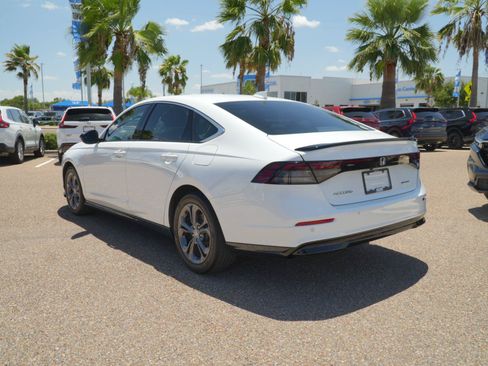 Used 2024 Honda Accord EX-L image 7