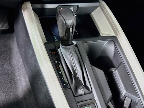 Used 2026 Honda Accord LX image 17