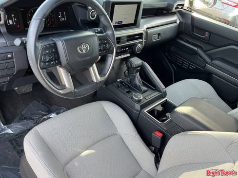 Certified 2025 Toyota 4Runner SR5 RWD image 20