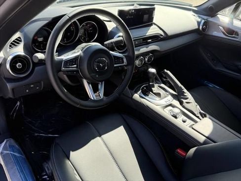 Used 2025 MAZDA MX-5 Miata Grand Touring w/ Appearance Package RWD image 10