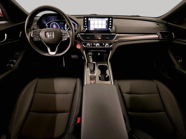 Used 2018 Honda Accord Sport image 14