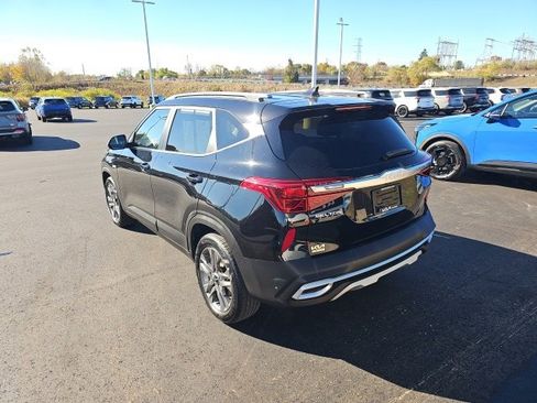 Certified 2023 Kia Seltos S w/ Navigation Package image 6