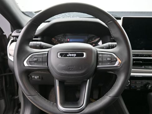 Used 2024 Jeep Compass Limited image 26