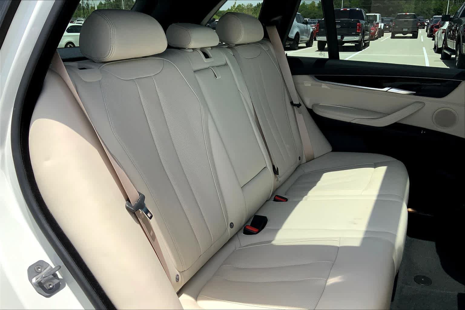 Used 2018 BMW X5 sDrive35i RWD image 19