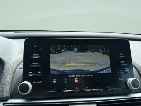Used 2019 Honda Accord LX image 16