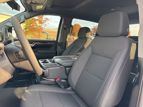New 2026 GMC Sierra 1500 Elevation image 19