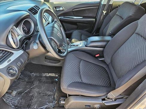 Used 2014 Dodge Journey SXT w/ Flexible Seating Group image 13