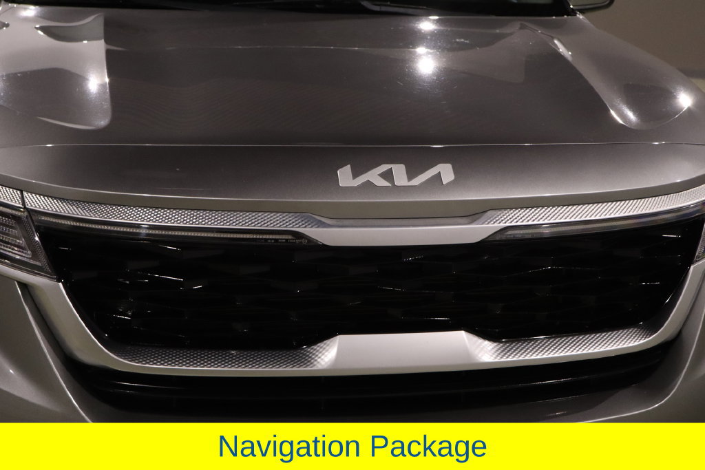 Used 2023 Kia Seltos S w/ Navigation Package FWD image 14