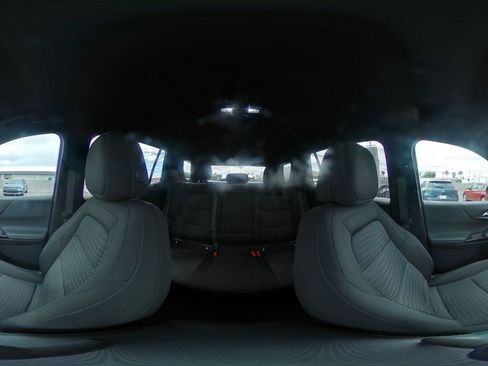 Used 2025 Chevrolet Equinox LT image 42