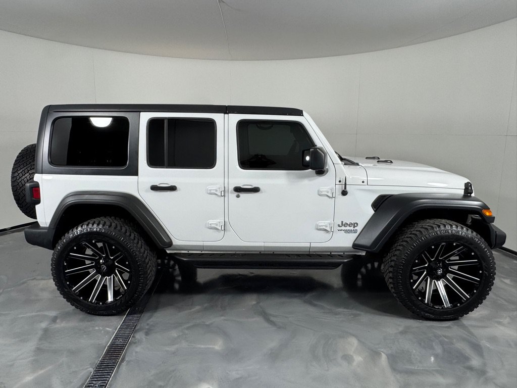 Used 2018 Jeep Wrangler Unlimited Sport S AWD/4WD image 4