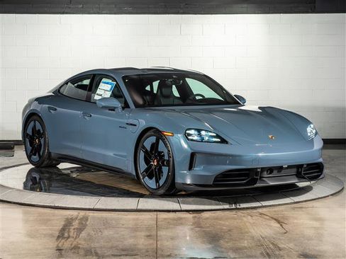 New 2026 Porsche Taycan GTS image 7