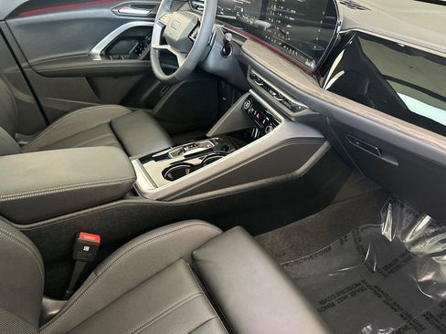 New 2025 Audi Q5 Premium AWD/4WD image 15