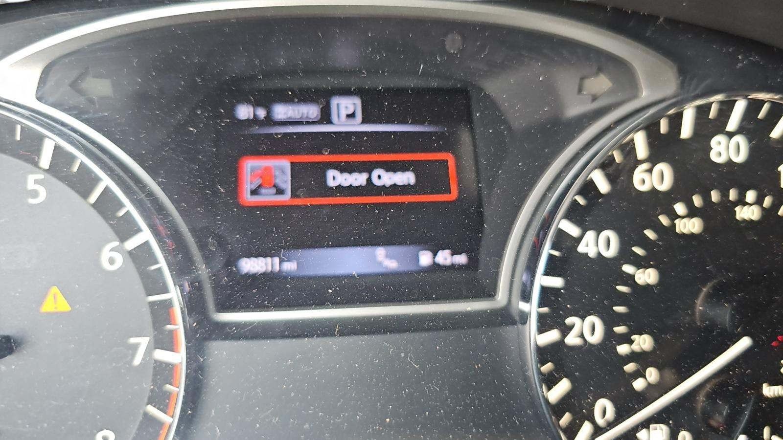 Used 2017 Nissan Pathfinder SL w/ SL Tech Package AWD/4WD image 6