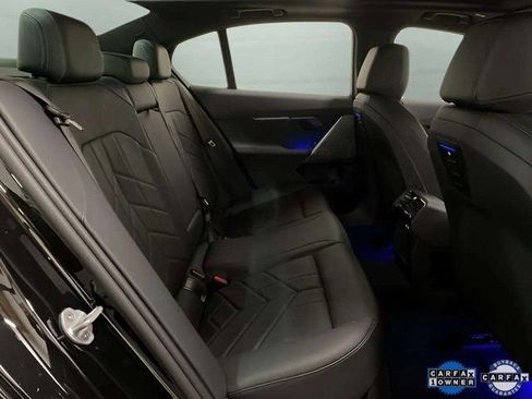 Used 2025 BMW 530i xDrive image 19