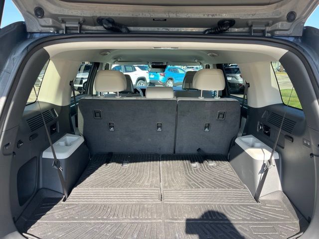 Used 2024 Hyundai Santa Fe SEL FWD image 6