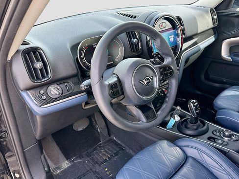Used 2023 MINI Cooper Countryman S w/ Signature Upholstery Package FWD image 9