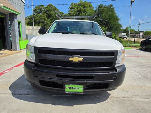 Used 2010 Chevrolet Silverado 1500 W/T RWD image 8