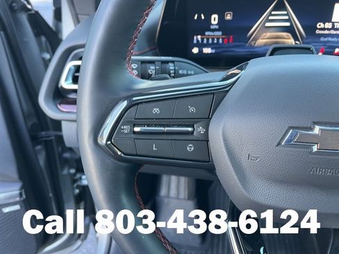 Used 2024 Chevrolet Traverse RS image 21