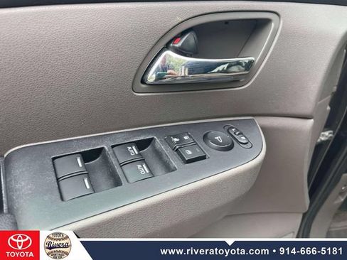 Used 2015 Honda Odyssey EX-L image 19
